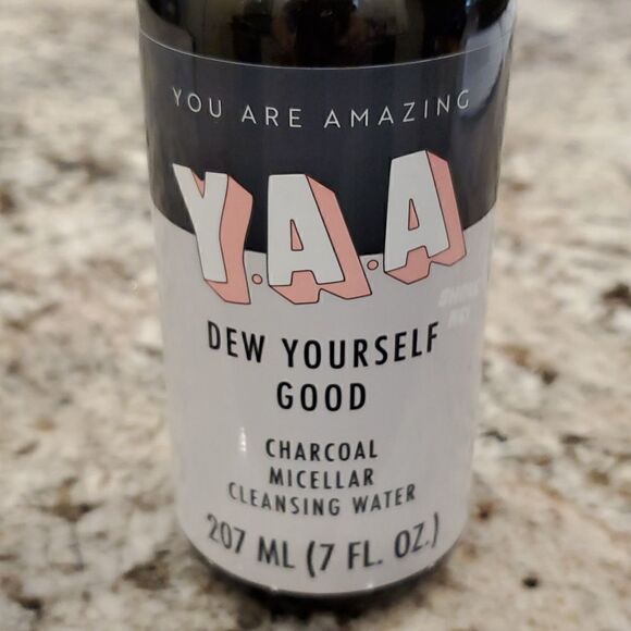 Charcoal Micellar Cleansing Water  - Picture 5 of 5